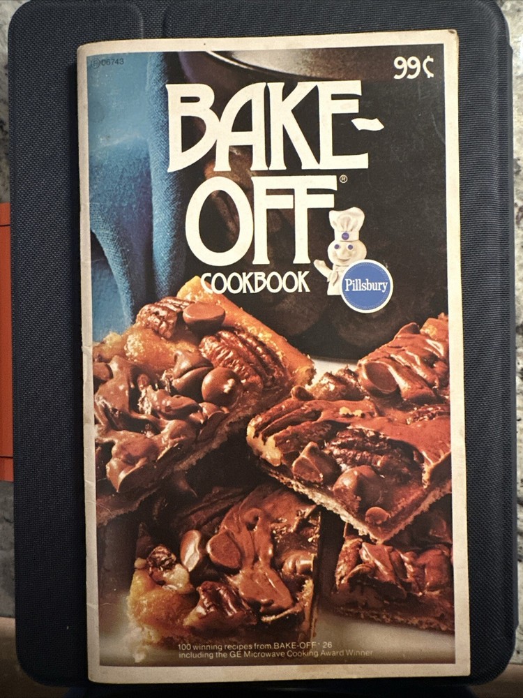 Pillsbury Bake Off Cook Book 100 Winning Recipes 1975 Edition