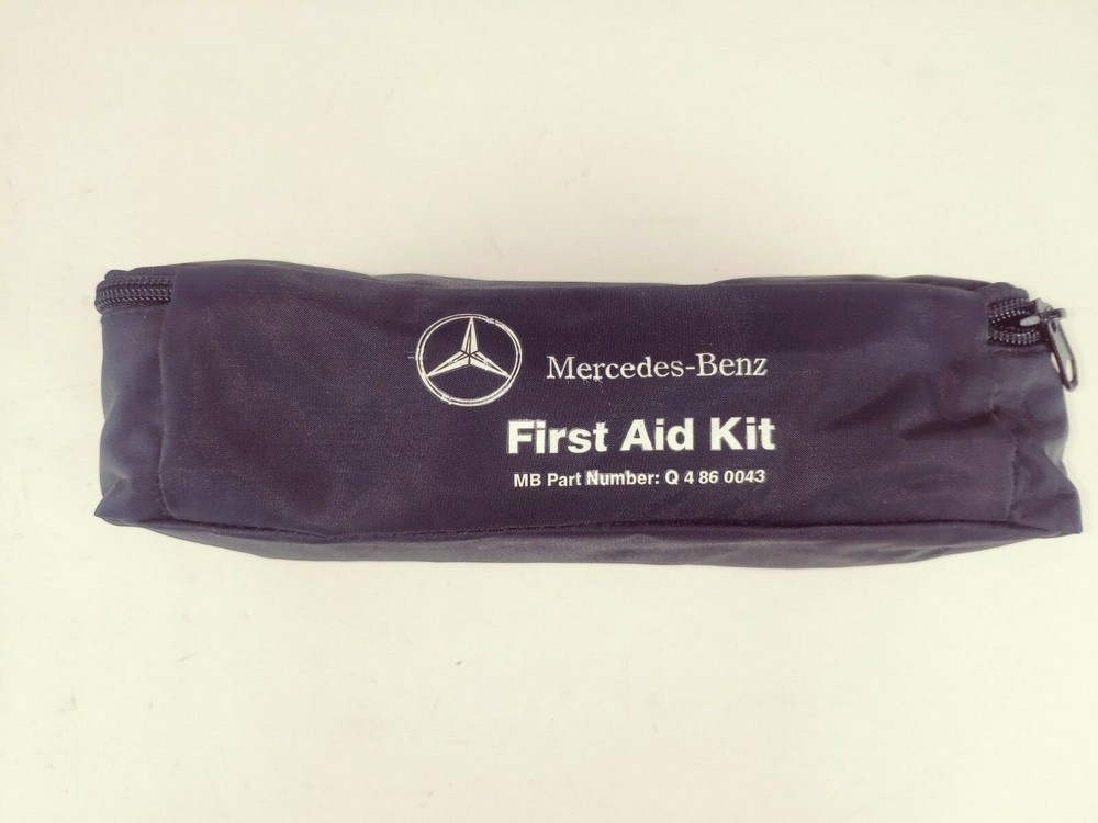2005 MERCEDES E 320 Emergency Safety First Aid Kit Medical Content Q4860043 C21-image